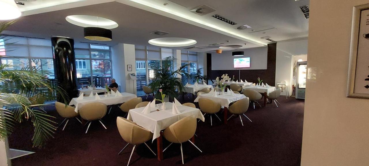 Apartament 2 Pokojowy Prywatny Z Aneksem Kuchennym W Hotelu Diva Kołobrzeg Exterior foto