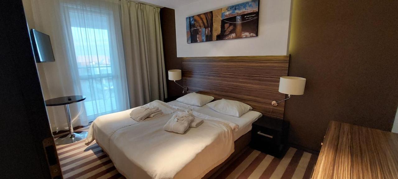 Apartament 2 Pokojowy Prywatny Z Aneksem Kuchennym W Hotelu Diva Kołobrzeg Exterior foto